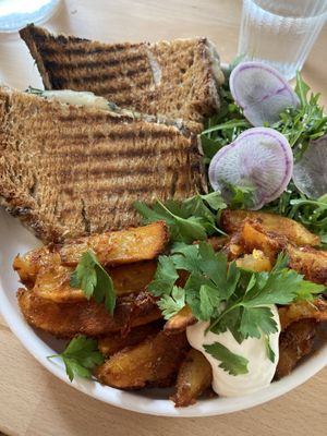 Grilled cheese  at Munchies in Bordeaux