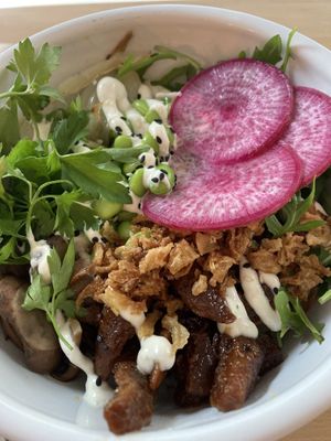 Vegan chirashi  at Munchies in Bordeaux