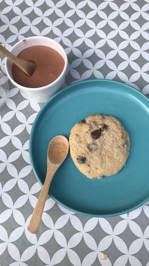 Incredible chocolate mousse and homemade cookie at Munchies in Bordeaux