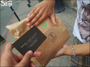 Hot Dog à emporter at Munchies in Bordeaux