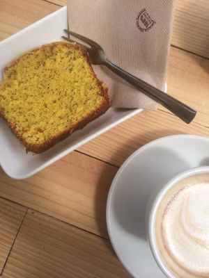 Orange & poppy seeds cake with ginseng latte at Malaika in Tenerife