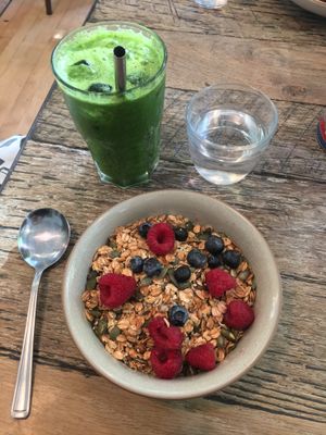 Vegan yoghurt and granola & green smoothie at Boston Tea Party in Bath