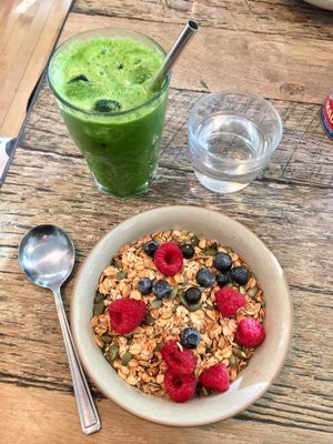 Vegan yoghurt with granola and a green smoothie at Boston Tea Party in Bath