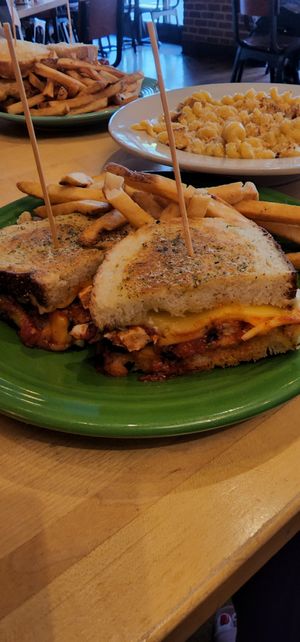  at Melt Bar & Grilled - Worth Ave in Columbus