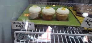 Cute cupcakes at Fancy Plants Cafe in Chicago