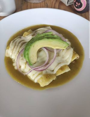 Enchiladas Verdes at La Raiz de la Tierra in Ixtapa