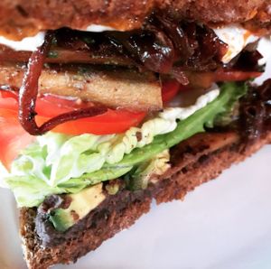 Torta la raiz at La Raiz de la Tierra in Ixtapa