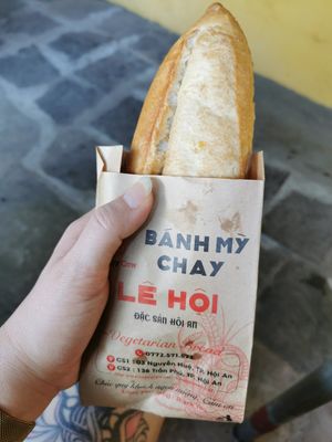Bánn mi at Hoi Banh My Chay - Food Stall in Hoi An