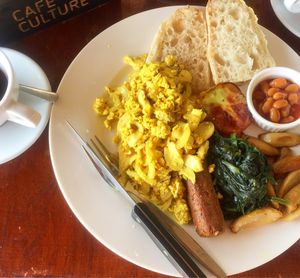 the vegan breakfast with tofu scramble! at Cafe Culture in Koh Tao