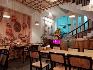 interior at Da Nang Com Chay - Duong Dinh Nghe in Da Nang