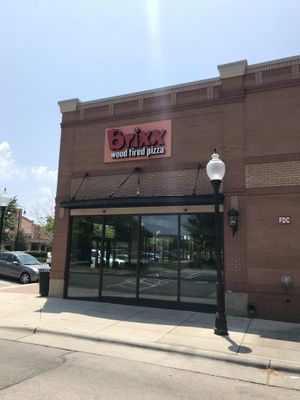 Oustide at Brixx Wood Fired Pizza in Raleigh