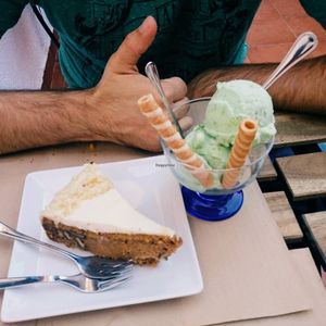 tarta at La Huella Vegana in Alcala De Henares