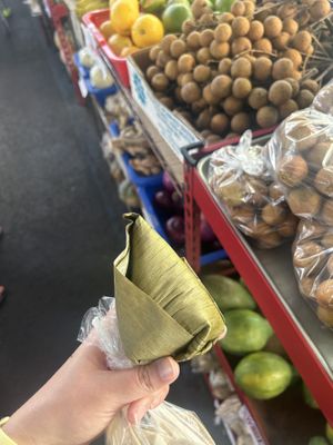  Sticky rice wrapped in banana leaf at Hilo Farmer's Market in Hilo