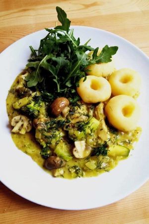 polish potato noodles with vegetable-mushroom stew at Woda wrze in Sopot