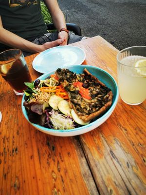 Mallorquinische Pizza at Verdeteja in Mallorca