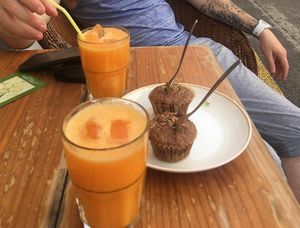 Juice and cakes  at Verdeteja in Mallorca