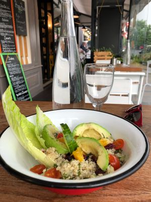 I enjoyed the meal in this restaurant ))) at Paradis Marguerite in Paris