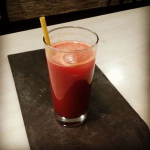 Zumo de Zanahoria y remolacha at Zona Verde in Salamanca