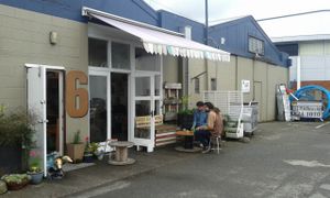 Grey Gardens cafe, exterior at Grey Gardens Cafe in Hamilton
