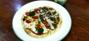 Thin Vegan Duos Pizza at Mai3 Veggie Kitchen - Raya Tuban in Kuta
