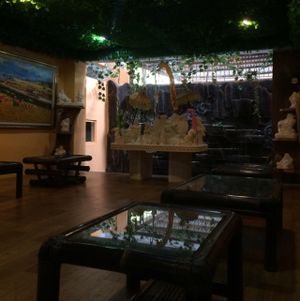 Floor Tables at Mai3 Veggie Kitchen - Raya Tuban in Kuta