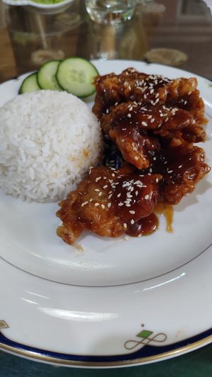 Setas teriyaki con arroz at Mai3 Veggie Kitchen - Raya Tuban in Kuta