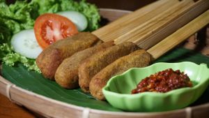 Balinese Style Satay at Mai3 Veggie Kitchen - Raya Tuban in Kuta