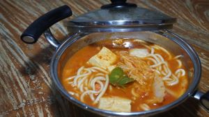 TOMYAM NOODLE at Mai3 Veggie Kitchen - Raya Tuban in Kuta