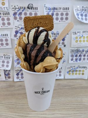 Gelato waffle with soymilk ♥️ & chocolate flavours at Nice Cream in Taipei