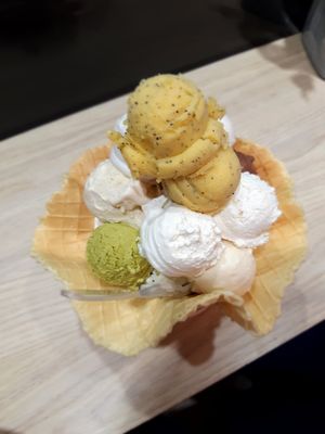 All flavor of today!!! at Nice Cream in Taipei