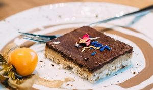 Salted caramel slice at Mom's Table  in Augsburg