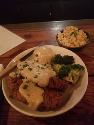 Terrible chikn fried steak, mashed potatoes & gravy and mac & cheese had no flavor! at The Beer Plant in Austin