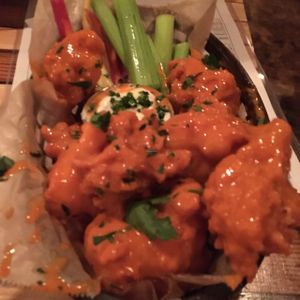 Amazing Wings at The Beer Plant in Austin