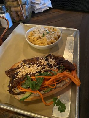 Banh mi sandwich with Mac & cheese side at The Beer Plant in Austin