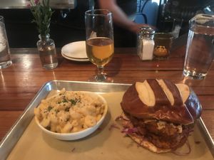 Mac & cheese and the oyster mushroom Nashville spicy sandwich at The Beer Plant in Austin