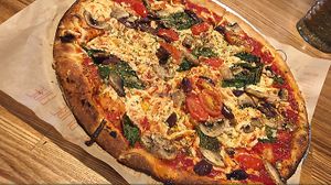 vegan pizza at Blaze Pizza in Chicago