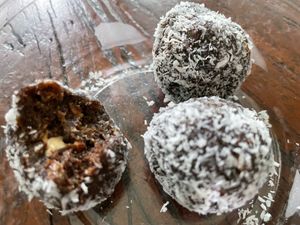 Energy balls. So good. So so good!!!  at Sprout Korea Natural Whole Food Service in Seoul