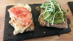 hummus and pesto toast at Foodprintz Cafe in Lisbon