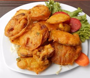 Live Hours Indian Restaurant Veggie Pakora at Live Hours Indian in Pattaya