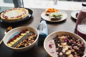 smoothie bowl at Raw Nest in Krakow
