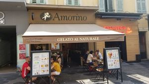 From the outside at Amorino in Nice