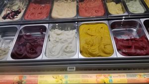 More great sorbet flavors at Amorino in Nice