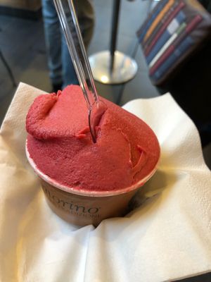 Raspberries (les framboises)  at Amorino - Capitole in Toulouse