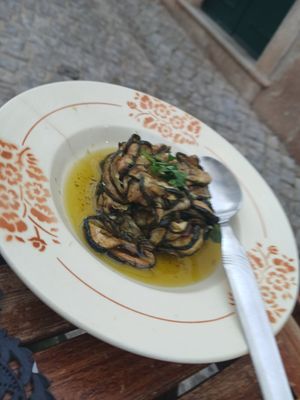 Zucchini with lemon at A Venda in Faro