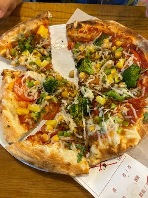 Individuelle   at Mod Pizza - 6th Ave in Seattle