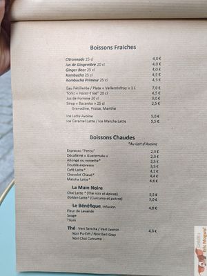 Drinks at Primeur Cantine in Paris