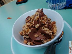 Chocolate mouss : 60% cocoa ganache at Primeur Cantine in Paris