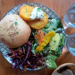 Burger Cantine Primeur at Primeur Cantine in Paris