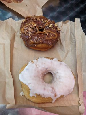 Muddy Buddy and Vanilla donut at Nomad Donuts in San Diego