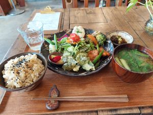Lunch set at Mana in Naha